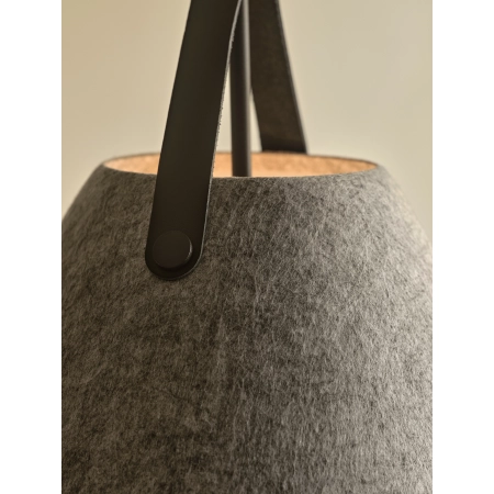 Lampa wisząca jasnoszara Strap NO84343010 - Design for The People